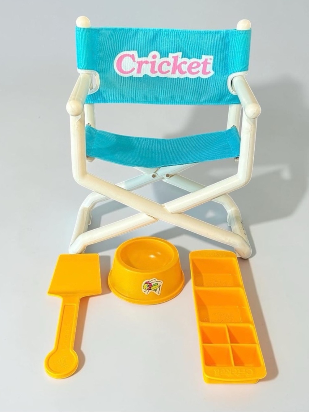 PLAYMATES Cricket Chair and Accessories